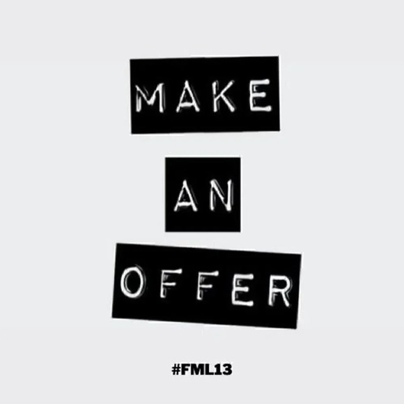 ☀️ FILA TWO-TONED CROPPED HOODIE | XL #FML130020 - Picture 3 of 9